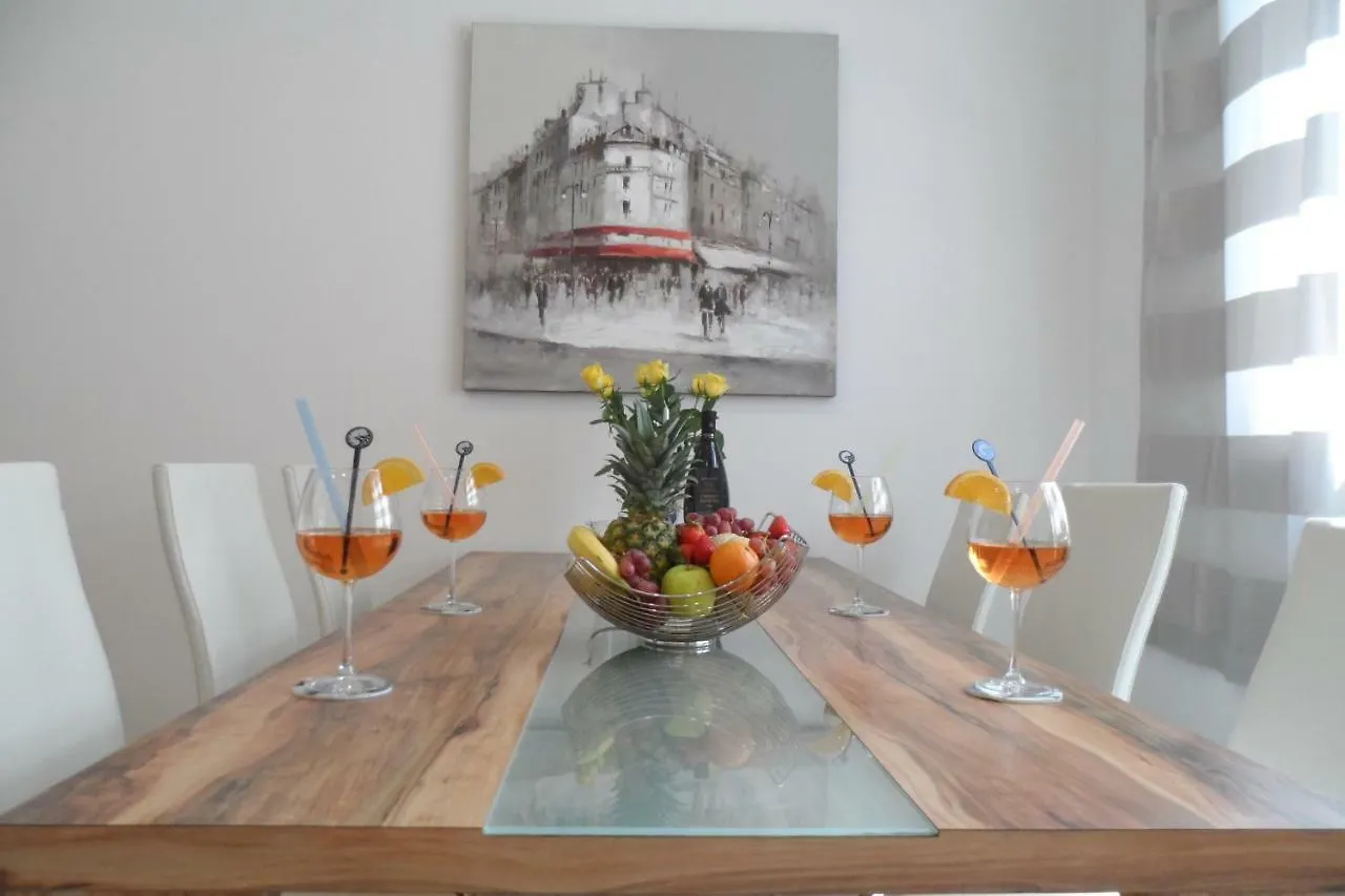 Apartment Playa Novigrad Istria Kroatien