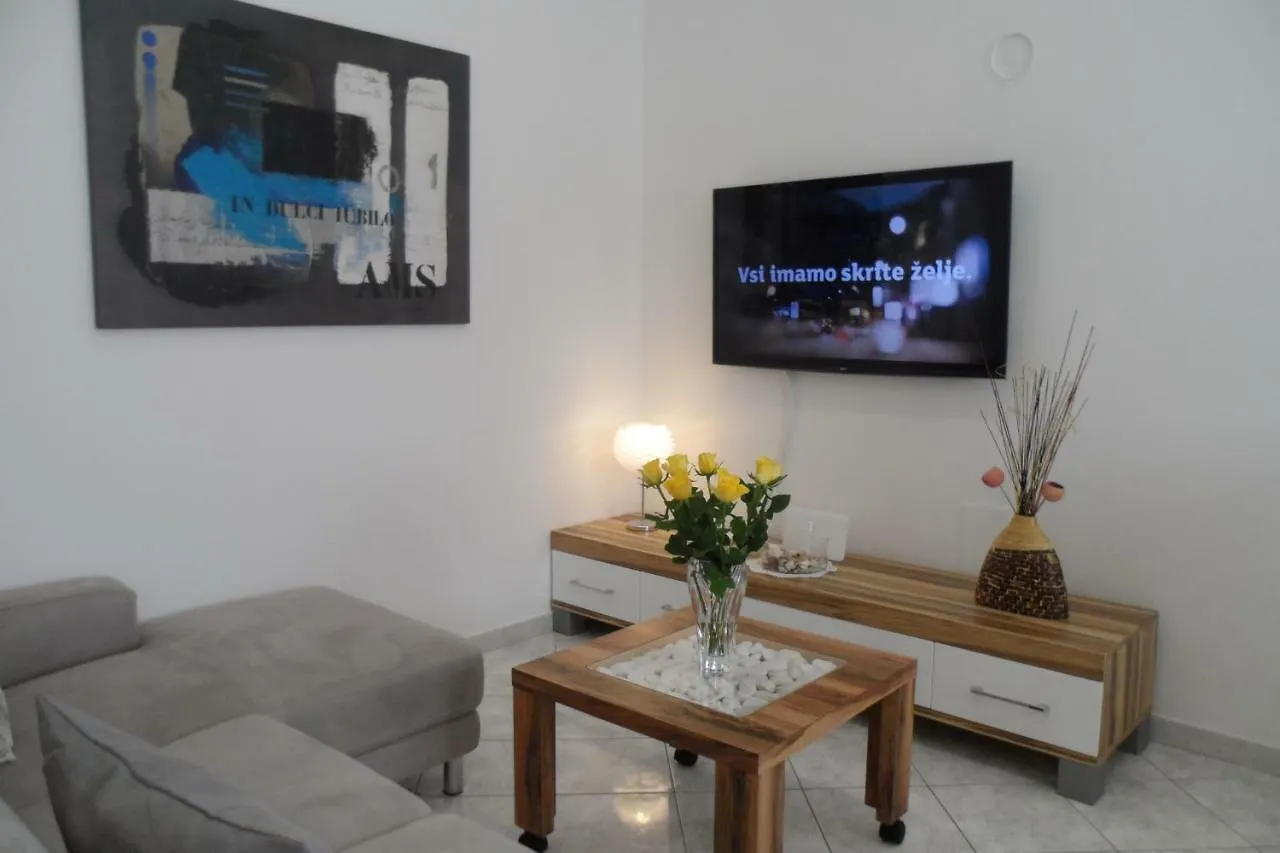 Apartment Playa Novigrad Istria